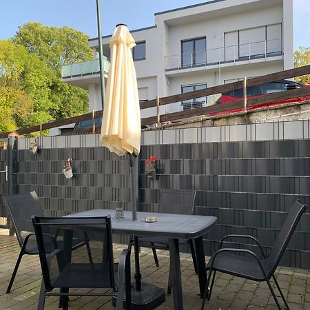 Grosse Moderne Ferienwohnung Auch Als Monteur Unterkunft Nutzbar, In Stolberg - Vicht Exteriér fotografie